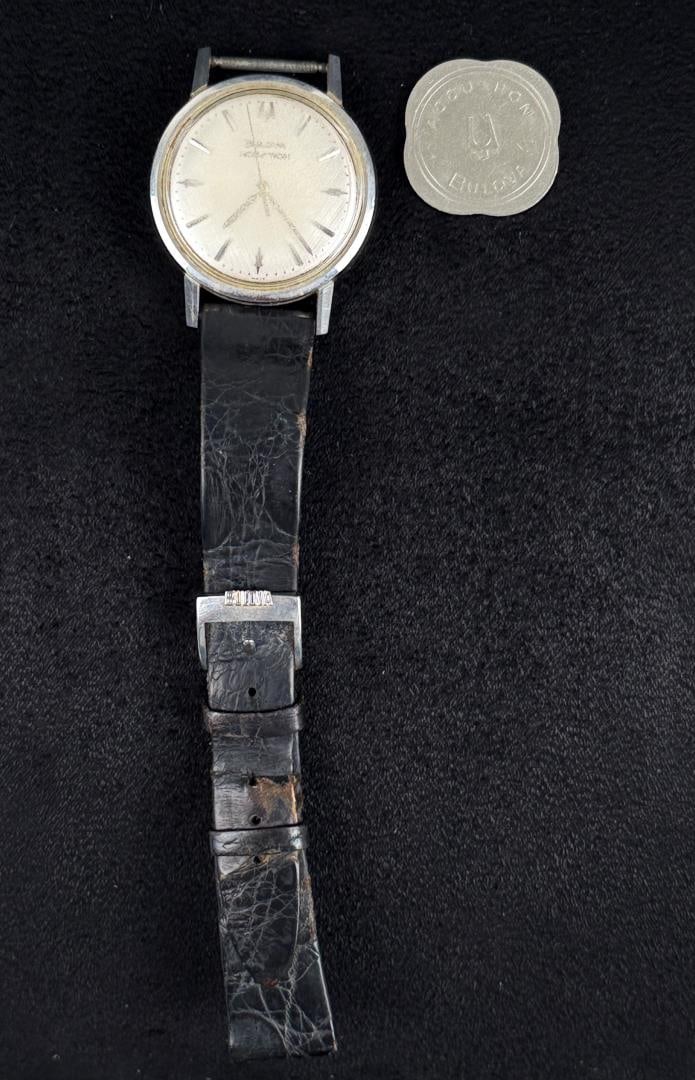 Bulova Accutron 214 Tuning Fork Watch (1 of 5)