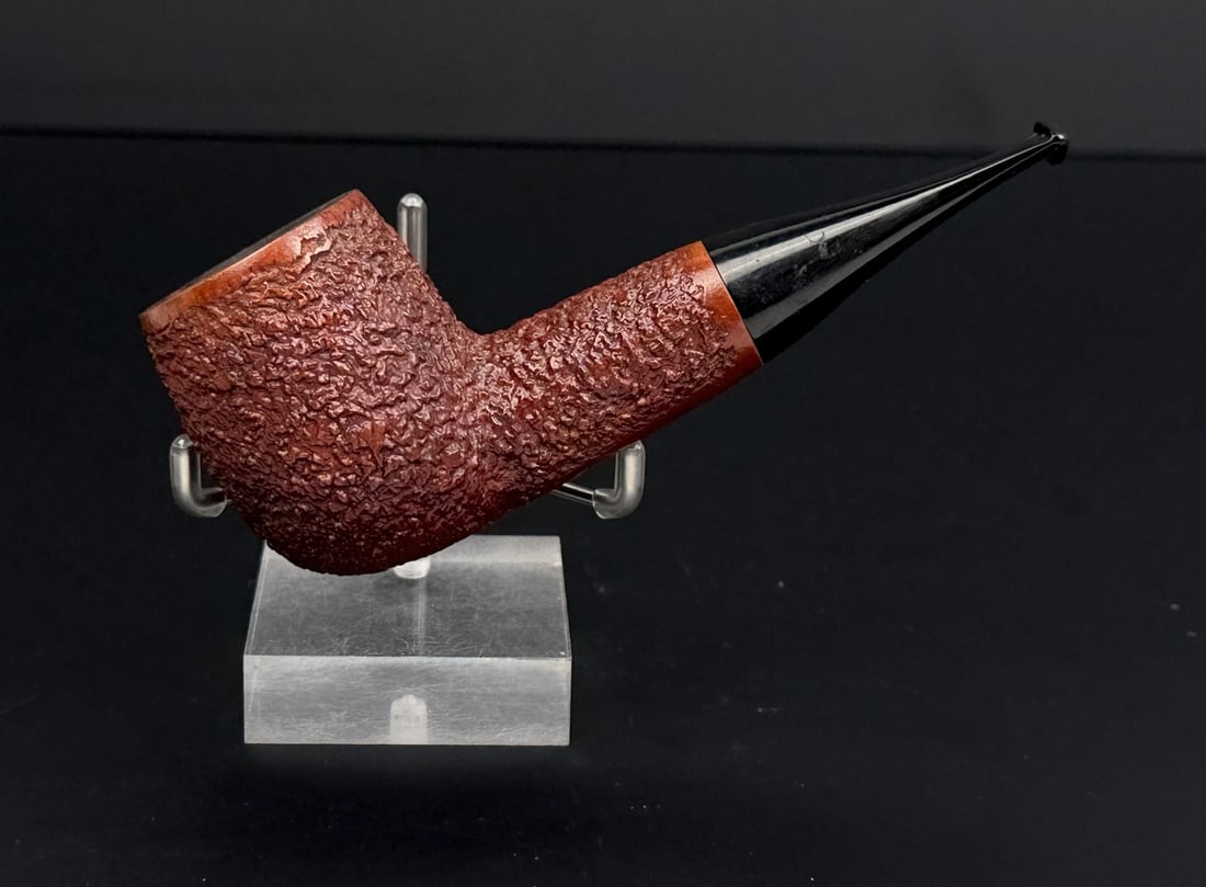 Ser Jacopo Maxima R2 Estate Tobacco Pipe: 5 1/2" long.
