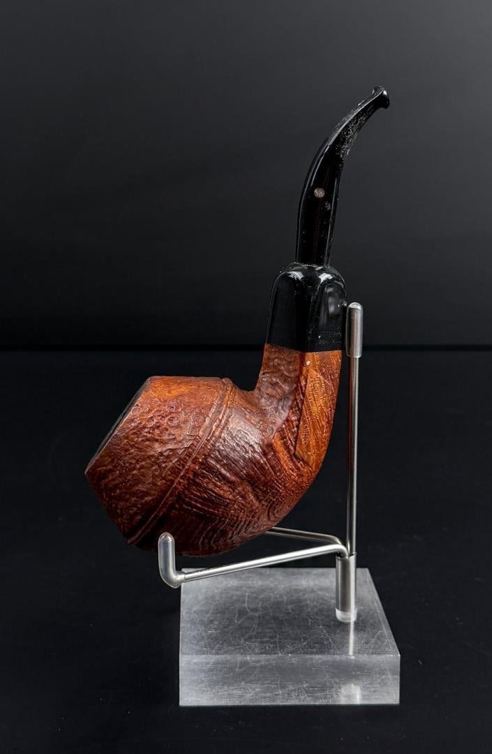 Carlo Scotti Castello Estate Tobacco Pipe: 5 3/4" long.