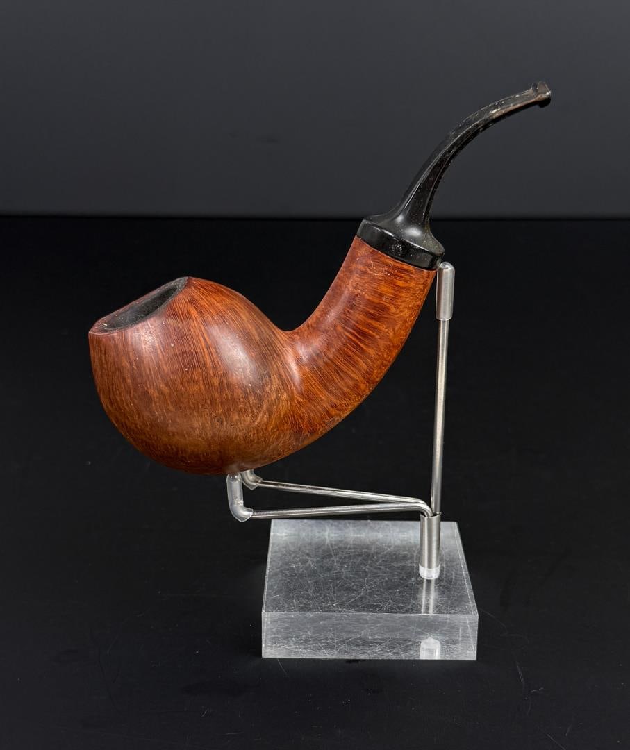 S. Bang Kobenhavn Briar Estate Tobacco Pipe: Smooth bent apple shape. 958. Handmade in Denmark. 5 7/8" long.