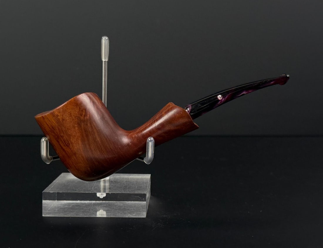 Carlo Scotti Castello Briar Estate Tobacco Pipe: KK 225 smooth bent Dublin shape. Reg number is 66171. Handmade in Italy. 5 7/8" long.