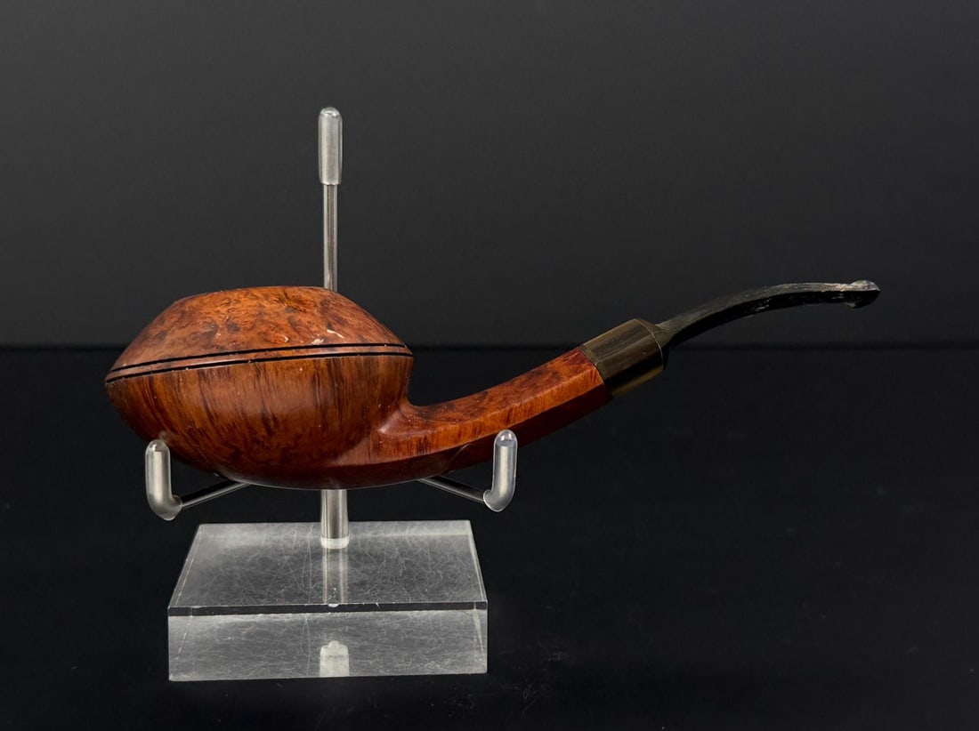 S. Bang Kobenhavn Briar Estate Tobacco Pipe: Rare smooth bent bulldog shape. A grade. Made in Denmark. 5 7/8" long.