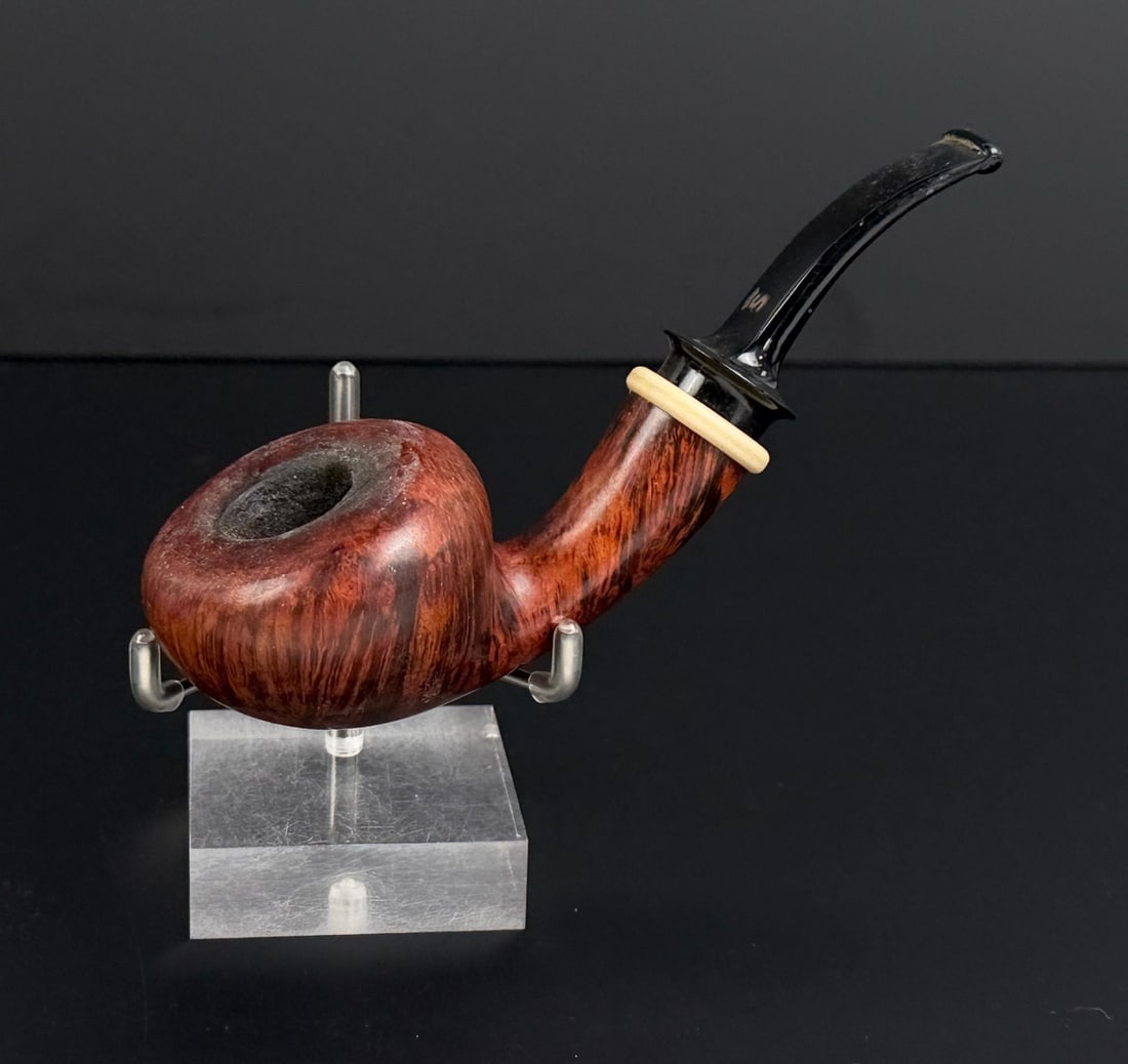 Stanwell Briar Estate Tobacco Pipe (1 of 6)