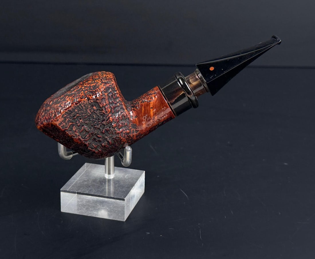Ser Jacopo Calabash Delecta Briar Estate Pipe: S1 Sandblasted Calabash shape. Handmade in Italy. 5 1/2" long.