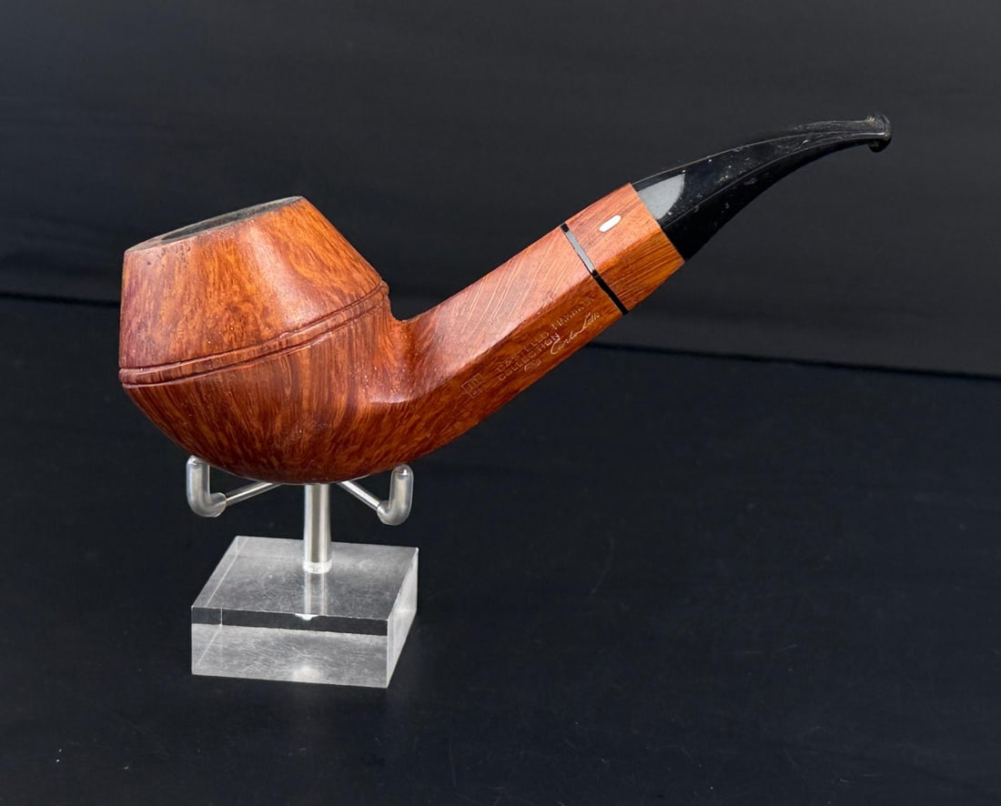 Castello Collection Fiammata Estate Tobacco Pipe: Hand made in Italy. Bulldog Bent Rhodesian shape. Carlo Scotti, the 41 stamp in the castle dates the pipe to 1988. 6" long.