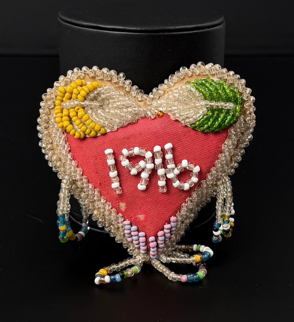 Iroquois Indian Beaded Whimsy Pin Cushion: 6 1/4" by 4 1/4" by 1"