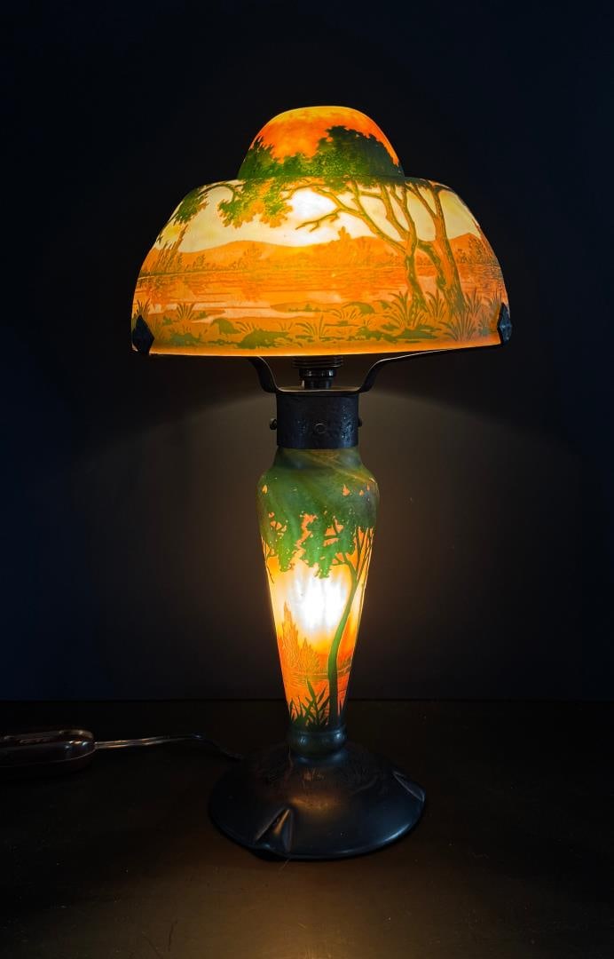 Daum Nancy French Cameo Glass Dresser Table Lamp: 14" tall, 7 1/2" diameter.