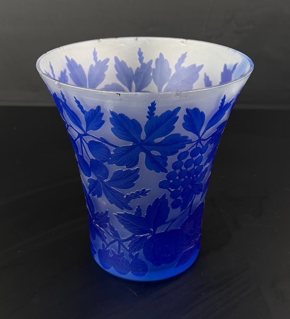 Daum Nancy Style Cameo Glass Vase: 7" diameter, 7" tall. Some rim chipping
