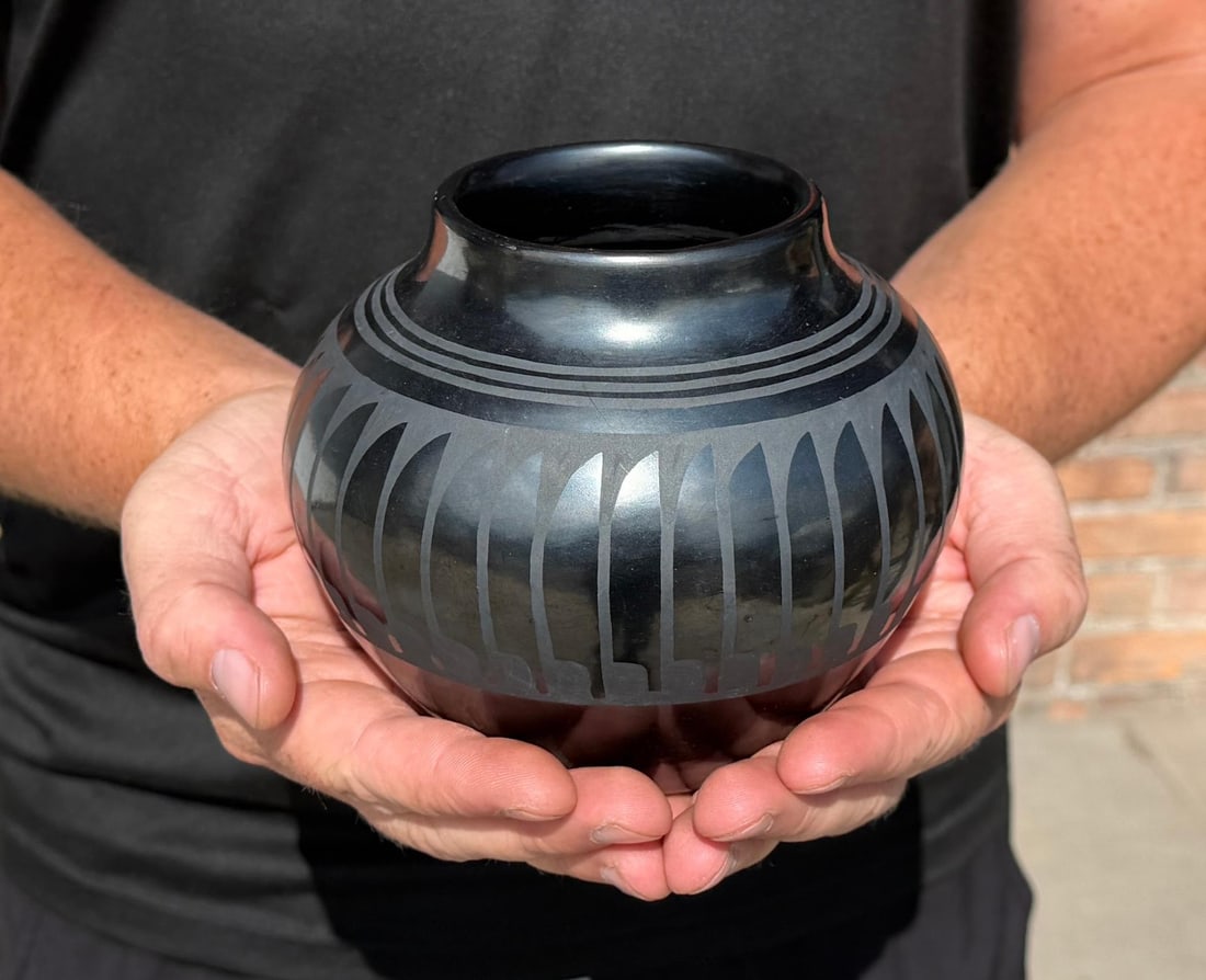 Maria Martinez & Santana San Ildefonso Jar: 5 5/8" diameter, 4 3/4" tall. Small rim scuff.