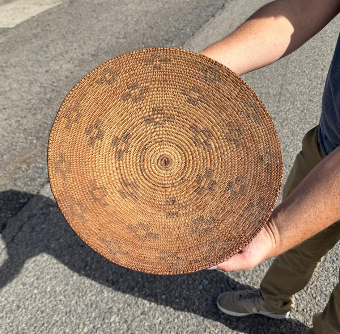 Pima Native American Indian Basket: 14 1/2" diameter, 2 3/4" tall.