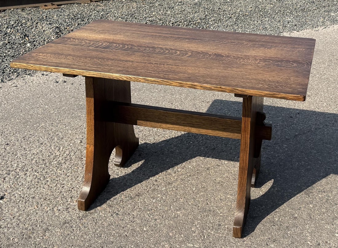 L&JG Stickley Mission Oak Mouse Hole Table (1 of 9)