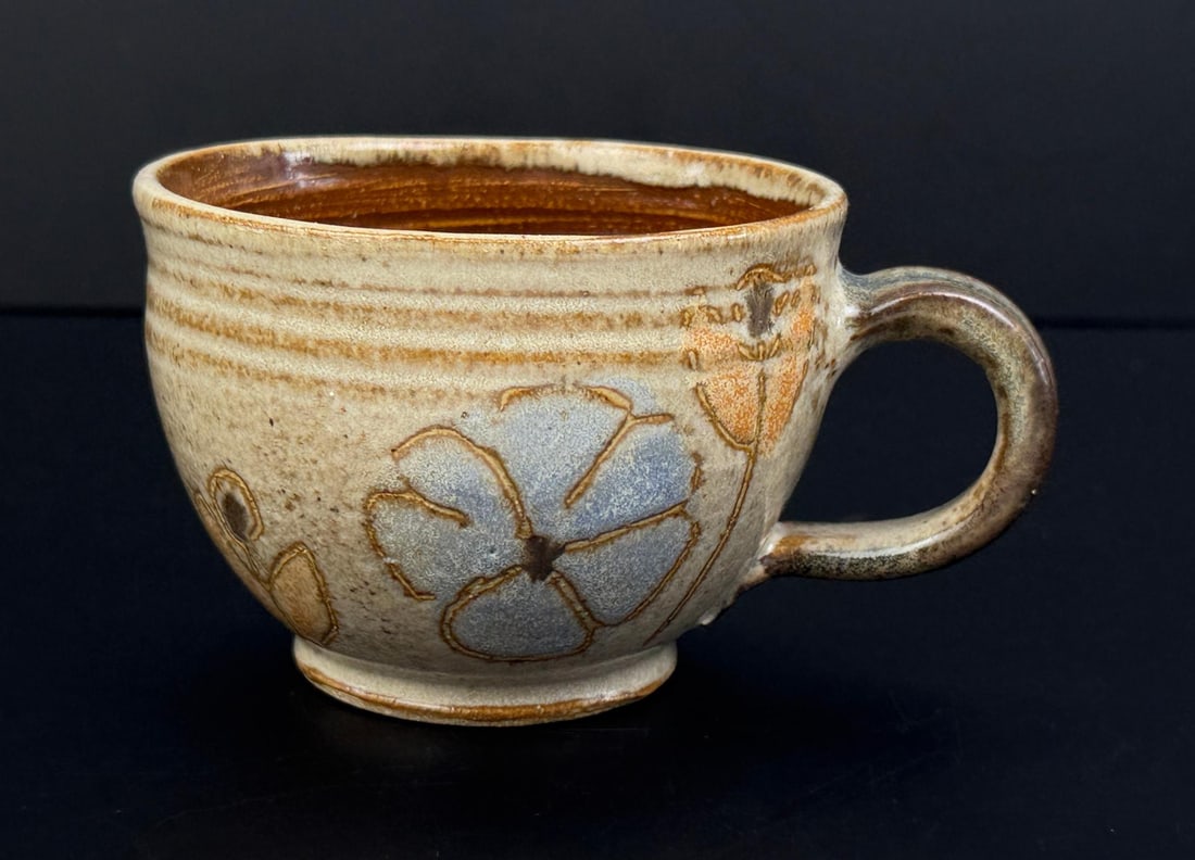 Frances Senska Montana Studio Pottery Mug (1 of 4)