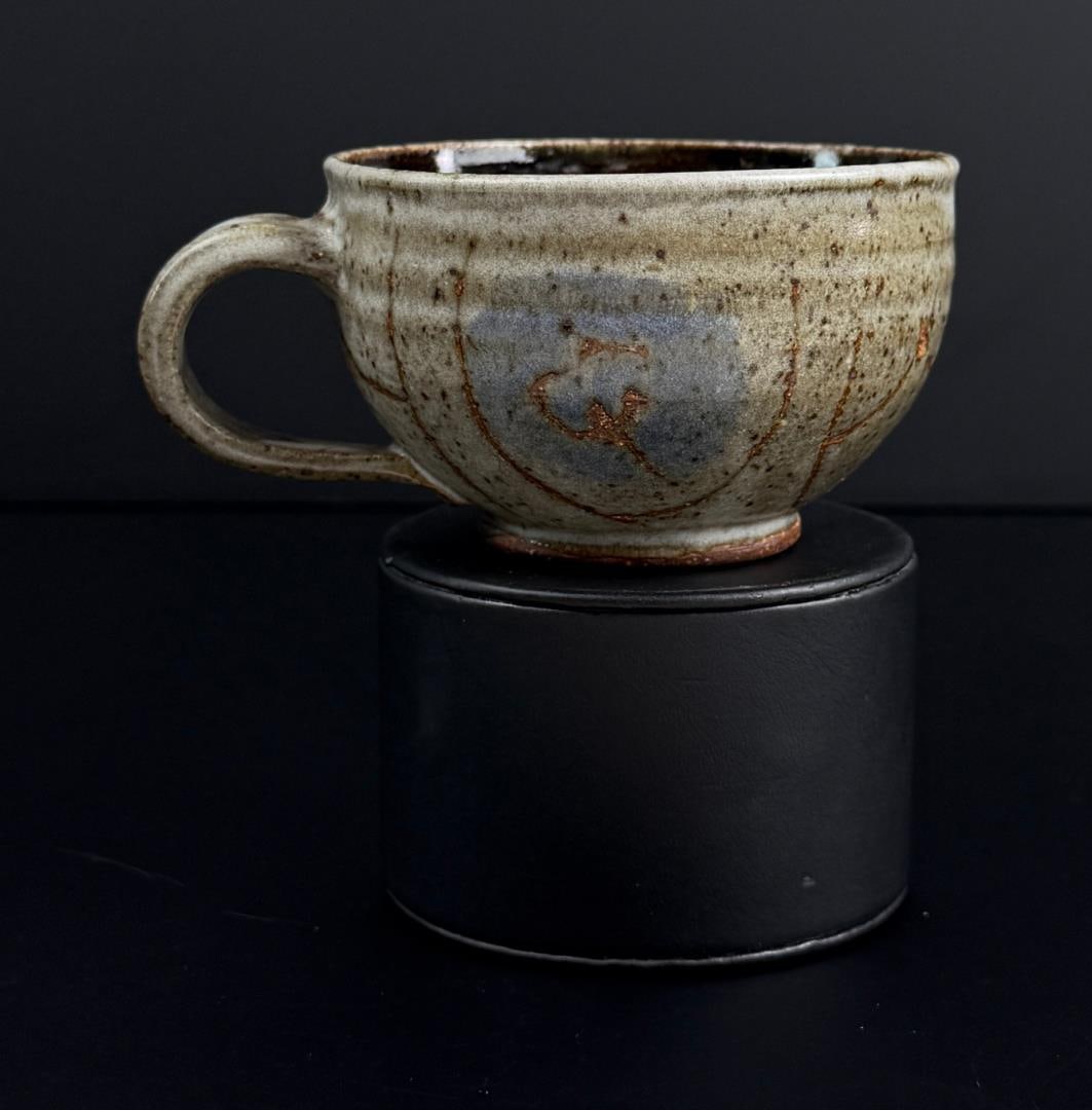 Frances Senska Montana Studio Pottery Mug (1 of 7)