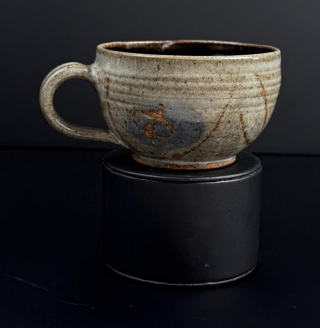Frances Senska Montana Studio Pottery Mug (1 of 6)