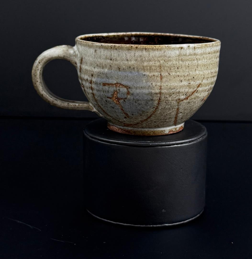 Frances Senska Montana Studio Pottery Mug (1 of 7)
