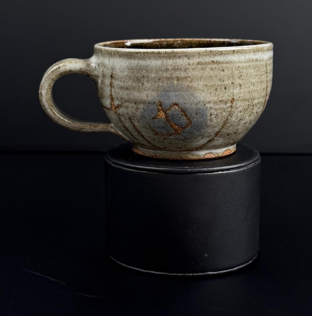 Frances Senska Montana Studio Pottery Mug (1 of 7)