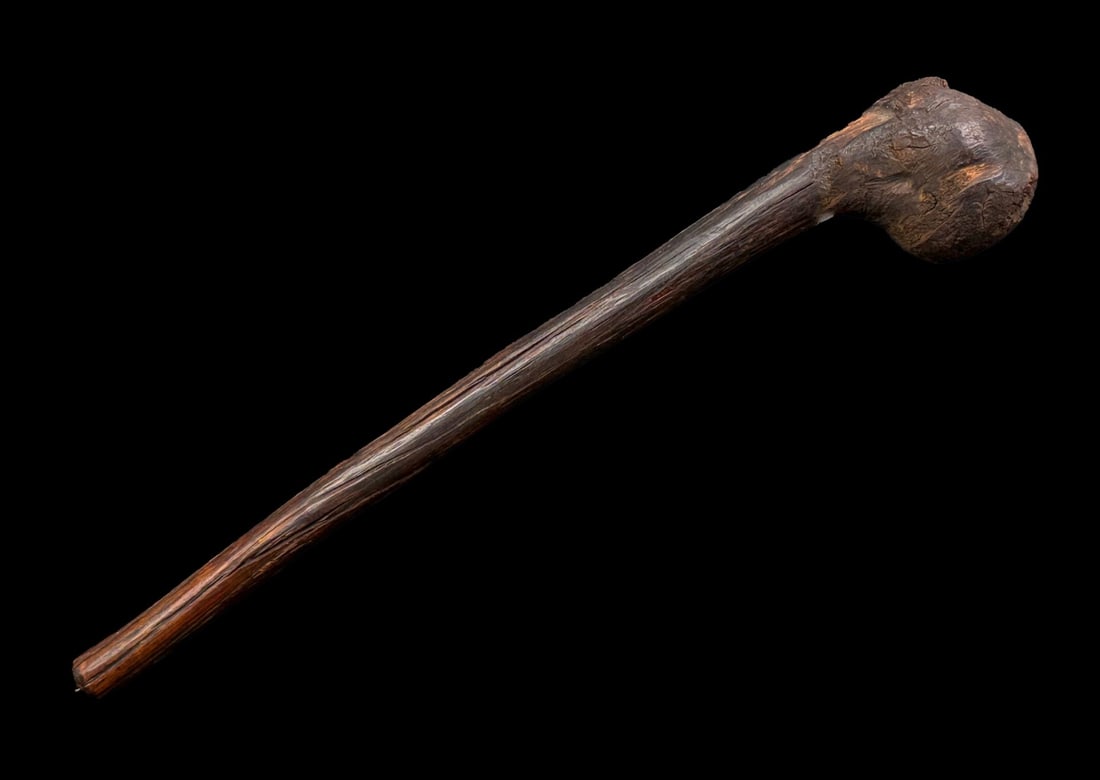 Native American Indian Root Ball War Club: 21 1/2" long. Mid 19th Century.