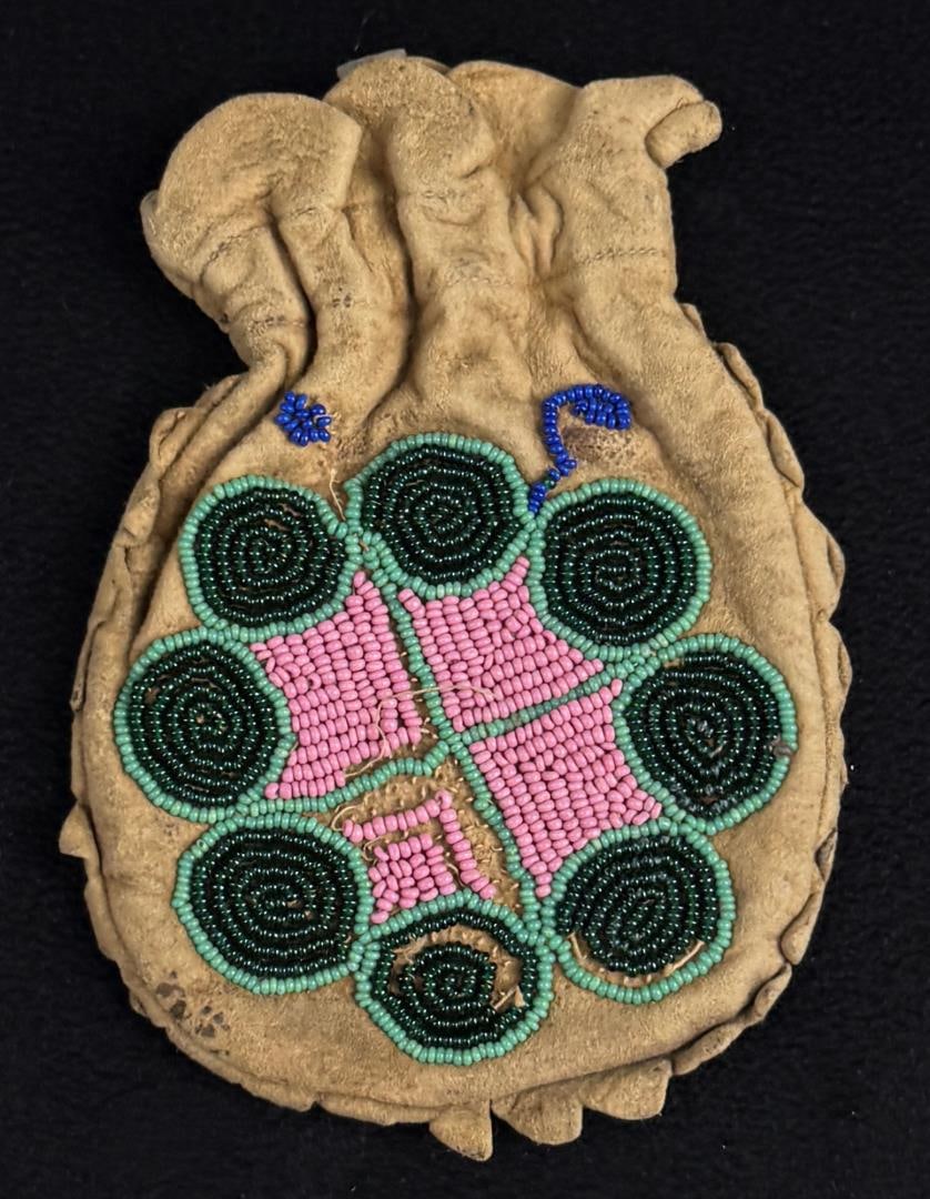 Blackfoot Native American Indian Beaded Bag Pouch: 4 7/8" by 3 3/8". Last Quarter of the 19th Century.