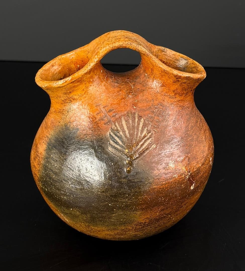 Navajo Pine Pitch Wedding Vase (1 of 5)
