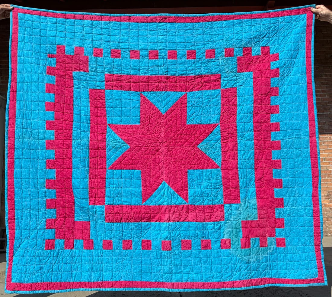 Pennsylvania Amish Dowry Star Quilt (1 of 5)