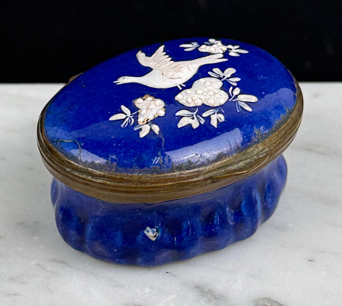 19th Century Bilston Battersea Enamel Trinket Box: 1 1/2" by 1 1/2" by 7/8"