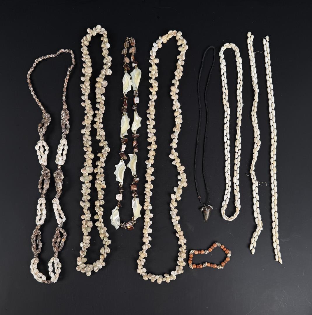 Hawaiian Niihau Shell Jewelry Grouping: Various shells including Niihau