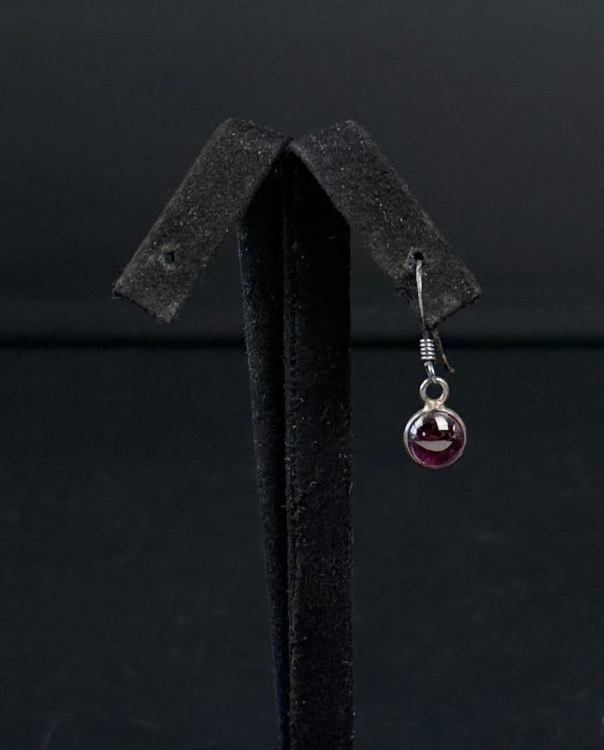 Sterling Silver Single Earring Gay Interest: 1/2" long. .56 grams.