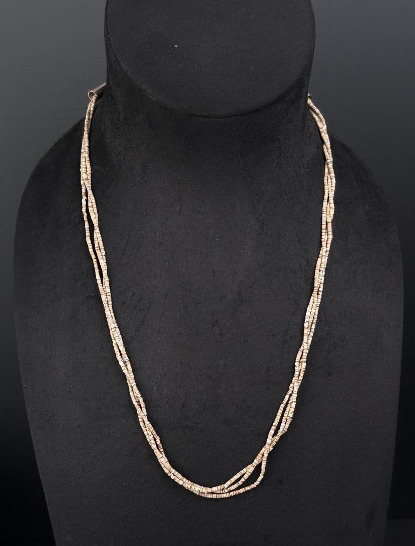 Santo Domingo Pueblo Rolled Heishi Necklace (1 of 5)