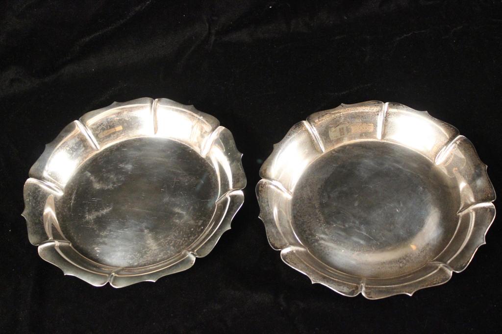 Pair of Tiffany Sterling Silver Bowls "Dublin" (1 of 5)