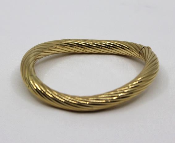 14K Italian Yellow Gold Hinged Bangle (1 of 4)