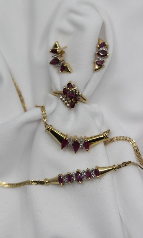 14K Yellow Gold Diamond & Ruby Suite (1 of 7)