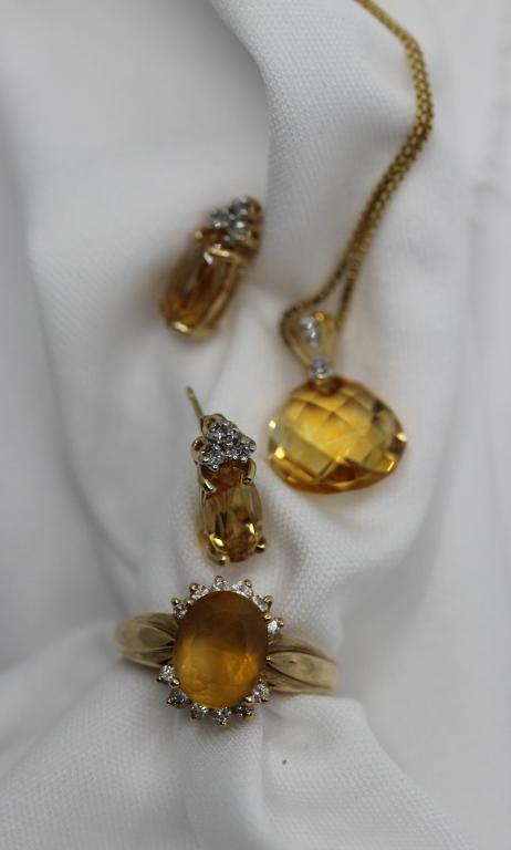 14K Yellow Gold Topaz 3-Piece Suite (1 of 9)