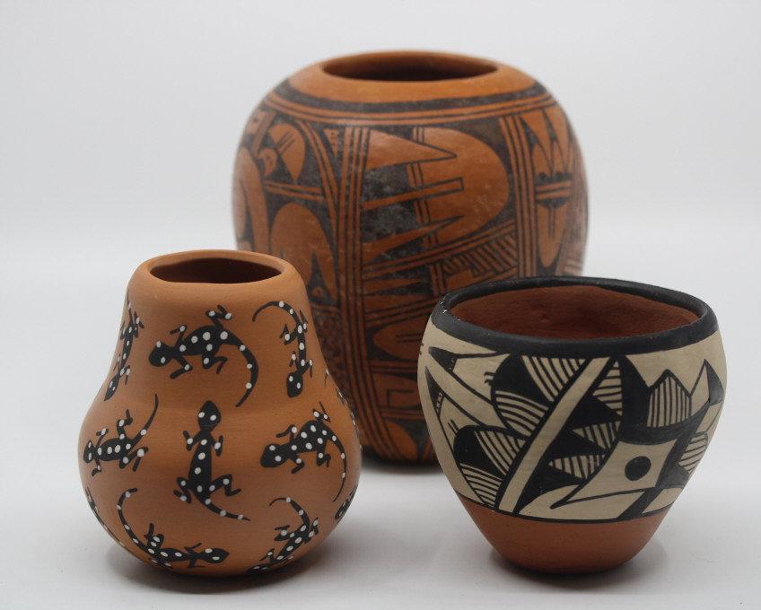 Collection of Mixed Native American Pottery (1 of 8)
