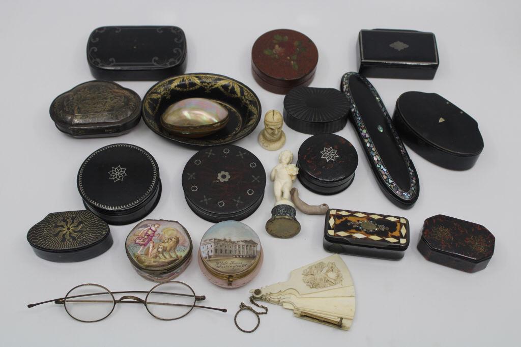 Grouping of Antique Snuff Boxes & Patch Boxes Etc (1 of 6)