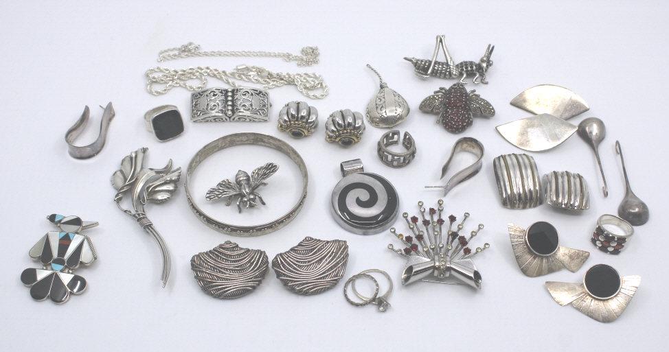Grouping of Sterling Silver Jewelry (1 of 8)
