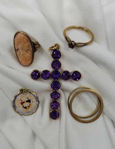 14K Gold Jewelry & Amethyst Cross (1 of 4)