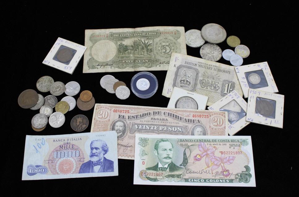 Lot Of Foreign Coins (1 of 4)