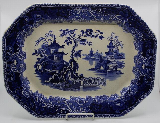 Flow Blue Platter English (1 of 4)