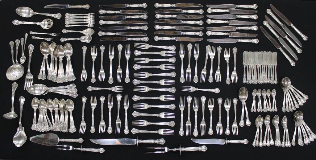 Gorham Sterling Silver Flatware Set Chantilly (1 of 12)