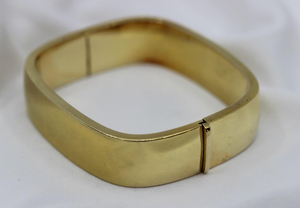 18k Gold Hinged Bangle Bracelet Cartier? (1 of 6)