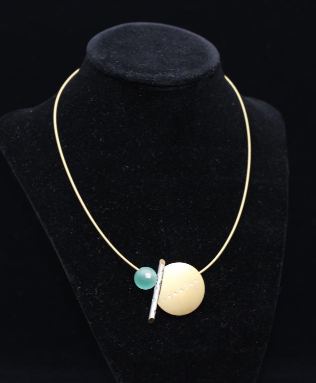 Contemporary 18k Gold Diamond  Necklace (1 of 7)