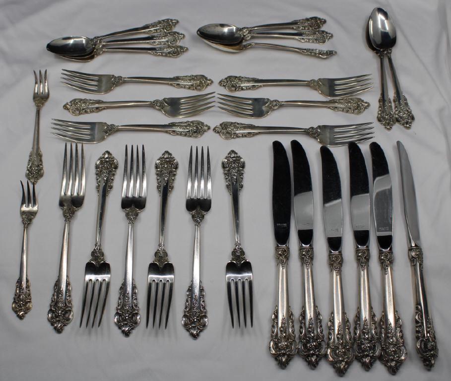 Wallace Grande Baroque Sterling Silver Flatware (1 of 2)