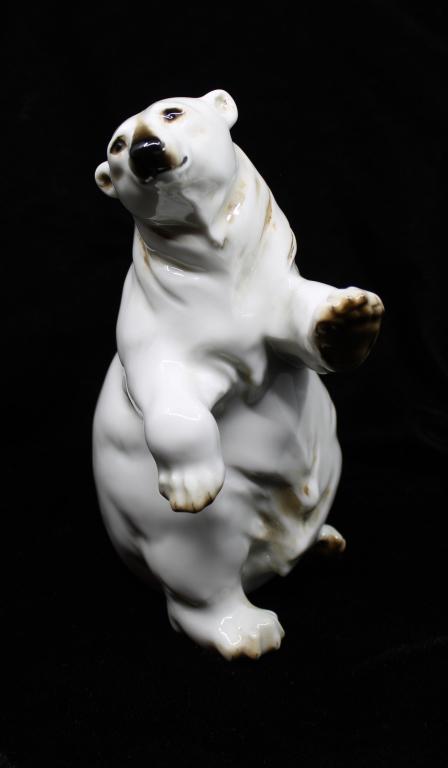 Large Polar Bear Hutschenreuther Porcelain Bear (1 of 6)