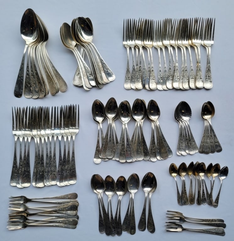 Gorham Sterling Silver Flatware Set 123.4 Troy Oz (1 of 4)