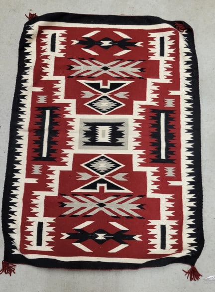 Native American Blanket: Native American Blanket size 3' x 4.3