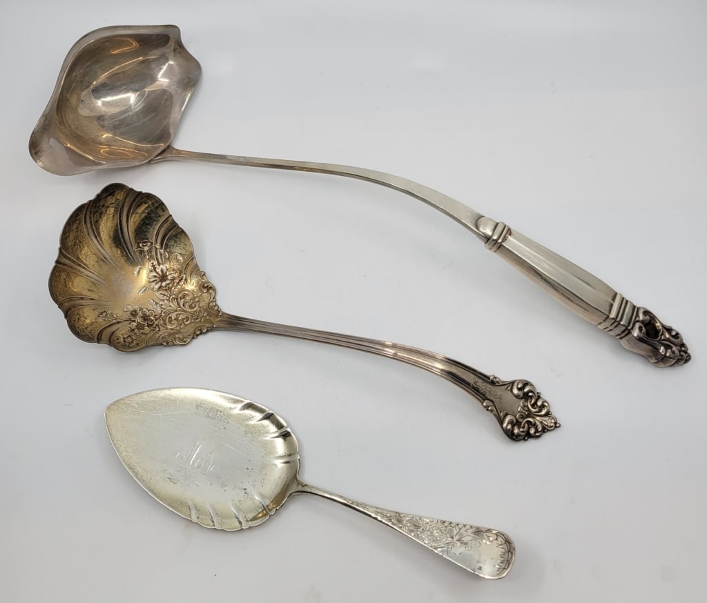 Sterling Silver Serving Utensils (1 of 5)