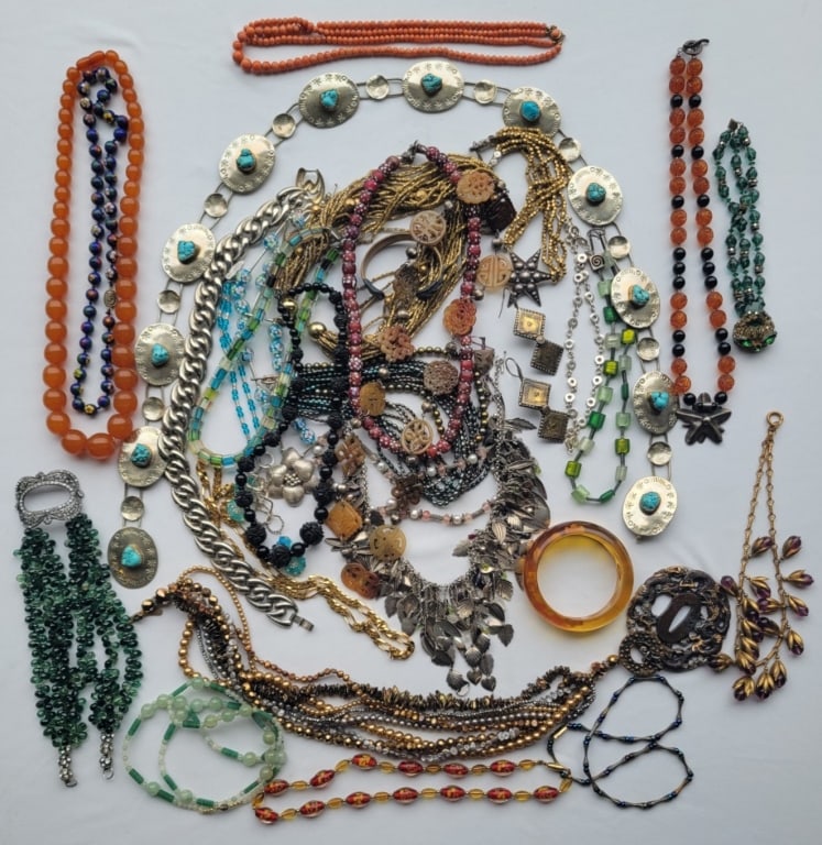 Costume Jewelry Miriam Haskell Bracelet (1 of 4)