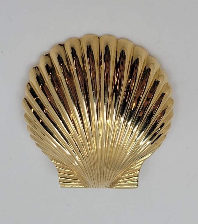 14K Yellow Gold Shell Brooch (1 of 4)