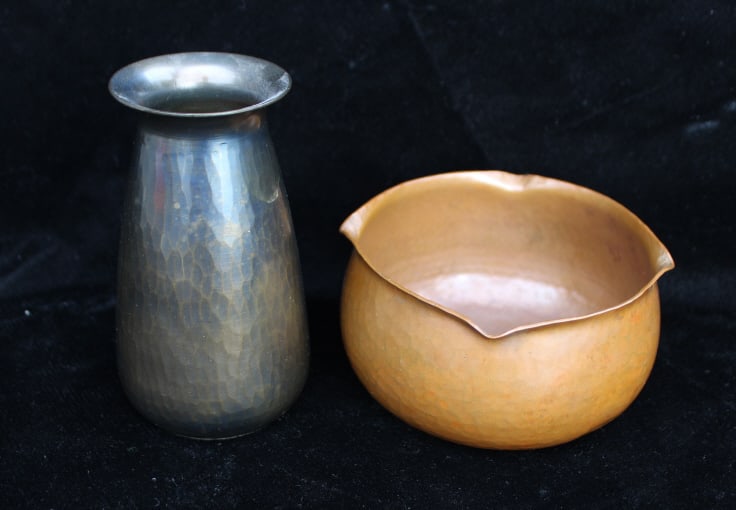 Roycroft Hammered Copper Cabinet Vase & Bowl (1 of 9)