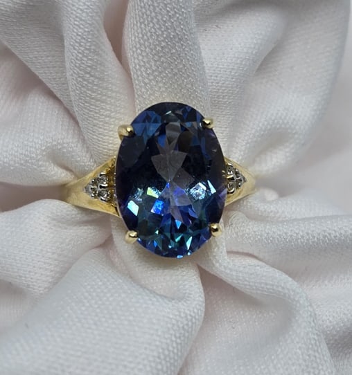 14K Gold Diamond Color Changing Stone  Ring (1 of 5)